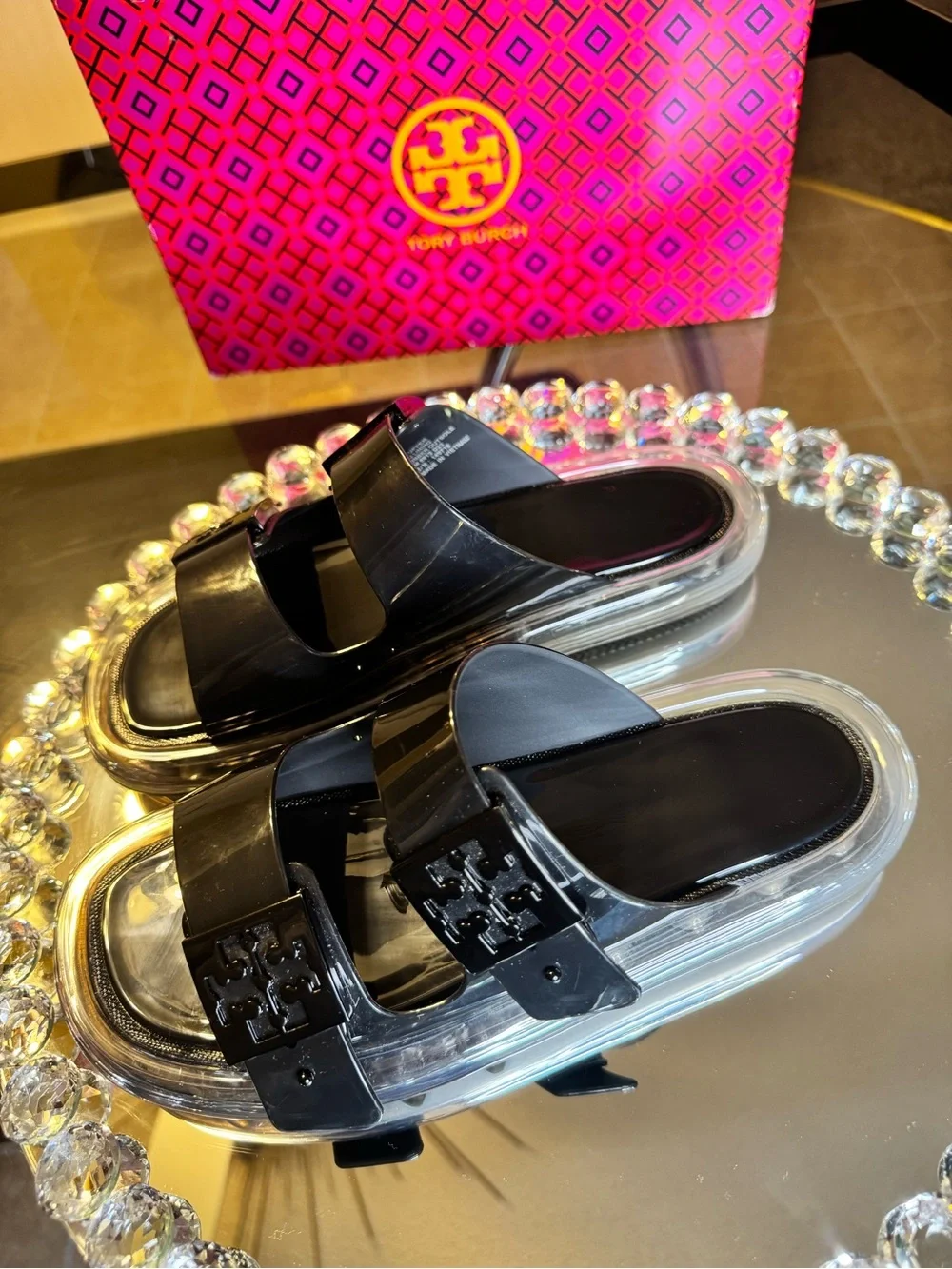 Tory Burch tory burch